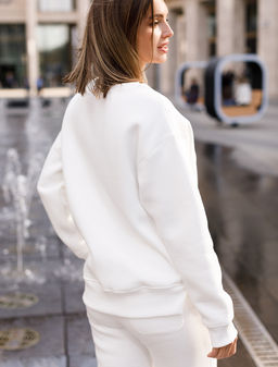 D49.061 Джемпер женский белый_dream city