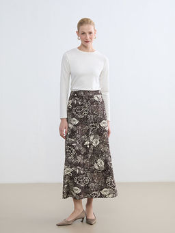 Beli Lastikli ?i?ekli Etek