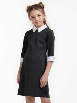 Платье с длинными рукавами