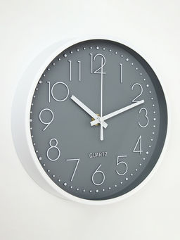 Часы настенные интерьерные «Классика», плавный ход, d-20 см