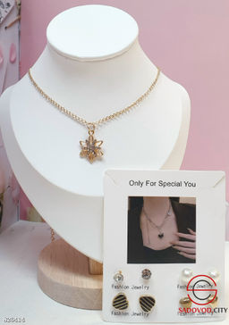 Комплект украшений женский