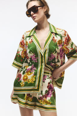 Pantal?n corto de lyocell con pinzas - H&m фото 4