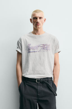 CAMISETA LAVADA TEXTO ESTAMPADO / Gris vigor? - Zara фото 2