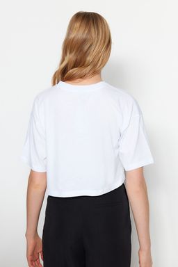 Beyaz %100 Kal?n Pamuklu Premium Crop Bisiklet Yaka Orme T-Shirt TWOSS23TS00038