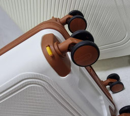 Набор из 3-х чемоданов с расширением 11182 Молочный - Mironpan фото 3