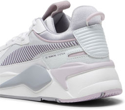 Кроссовки женские