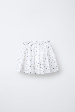 FLORAL EMBROIDERED BERMUDA SKORT