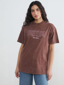 Bisiklet Yaka New York Bask?l? Kad?n Ti??rt