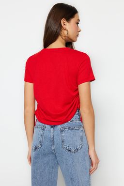 K?rm?z? 100% Pamuk Buzgu Detayl? Basic Bisiklet Yaka Orme T-Shirt TWOSS21TS0131