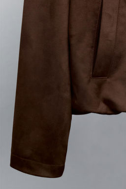 CAZADORA BOMBER EFECTO ANTE / Chocolate