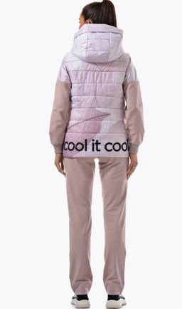 Уникальный стеганный жилет на синтепоне с принтом дизайнерской работы - А+б коллекция фото 25