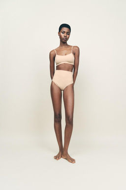 HIGH-WAIST BODY SHAPE POLYAMIDE THONG
