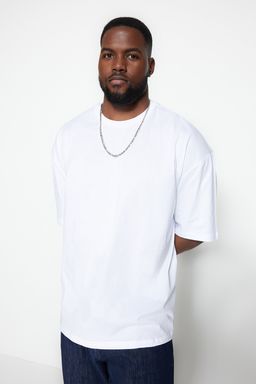 Buyuk Beden Beyaz Oversize Rahat Basic %100 Pamuklu T-Shirt TMNSS23TS00139
