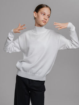 Свитер