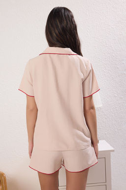 Trendyolmilla Bej Kiraz Nak?sl? Biyeli Saten Sortlu Dokuma Pijama Tak?m? THMSS25PT00387  фото 4