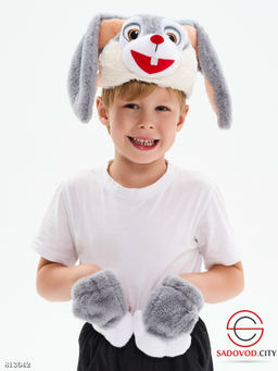 Маска и лапки в виде кролика