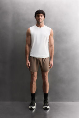 PANTALONES CORTOS B?SICOS ENTRENAMIENTO / Gris topo