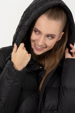 Женское черное пальто с капюшоном из синтетики - U.s. polo assn фото 13