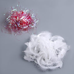 Набор для творчества и декора «Перья белые + наполнитель», красный