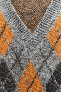 DIAMOND JACQUARD KNIT WAISTCOAT - Zara фото 7