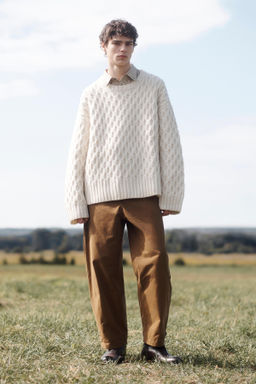 GEOMETRIC JACQUARD JUMPER LIMITED EDITION