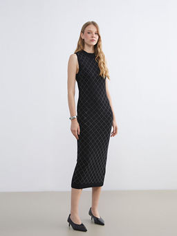 Dik Yaka Ta?l? Elbise