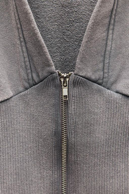 JEWELLED WASHED-EFFECT SWEATSHIRT - Zara фото 9