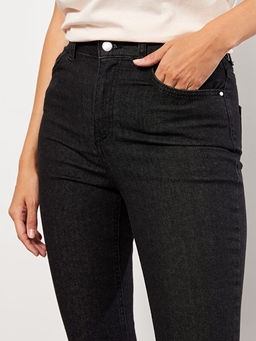 Kad?n Y?ksek Bel Slim Fit D?z Jean Pantolon