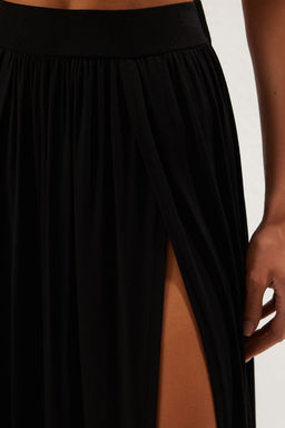 Siyah Orme Y?rtmacl? Maxi Plaj Etek TBESS25ET00005