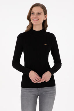 Женский черный свитер Дополнительная скидка 11% в корзине