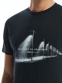 Bisiklet Yaka K?sa Kollu Bask?l? Penye Erkek Ti??rt