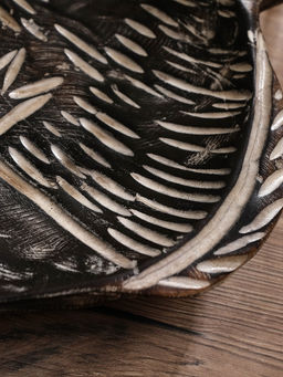 Тарелка «Рыба», 28×26×5 см, тёмно-коричневая