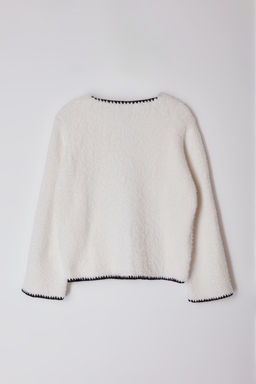 Ekru Tuylu Yumusak Dokulu Ceket Gorunumlu Triko H?rka TWOAW25HI00009