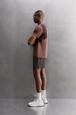 COLOUR BLOCK TRAINING T-SHIRT - Zara фото 4