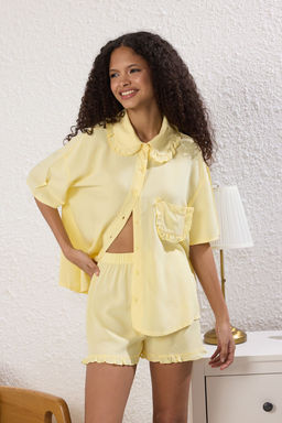 Trendyolmilla Sar? F?rf?r Detayl? Viskon Sortlu Dokuma Pijama Tak?m? THMSS25PT00429