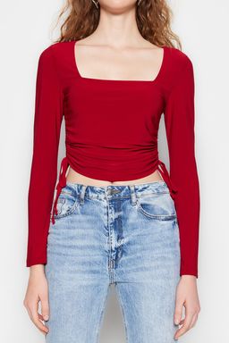 Trendyolmilla Lacivert Kare Yaka Buzgu Detayl? Fitted/Vucuda Oturan Crop Esnek Orme Bluz TWOAW22BZ0263  фото 9