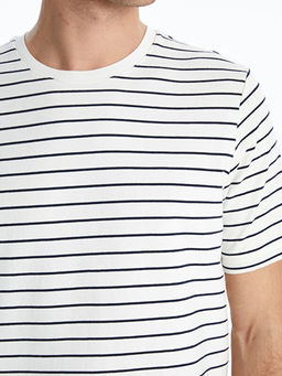 Bisiklet Yaka ?izgili Erkek Ti??rt