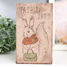 Шкатулка книга-сейф «Белочка в палантине и с сумочкой», дерево, искусственная кожа, 21×13×5 см