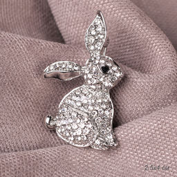 Брошь Зайка 4 см / GM352 /уп 12/ серебро