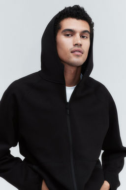 Chaqueta sudadera de deporte en DryMove