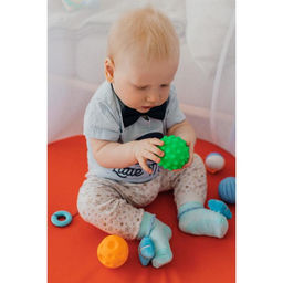 Развивающие тактильные мячики Крошка Я «Космос», с пищалкой, в наборе 5 шт.