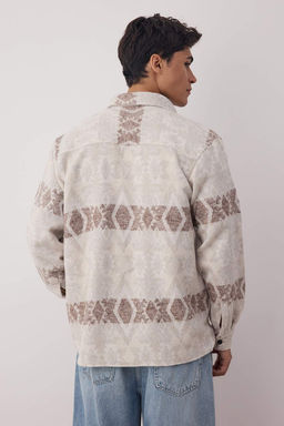 TRENDYOL MAN Ekru Unisex Regular Fit Cift Cep Kapakl? Etnik K?sl?k Oduncu Ceket Gomlek TMNAW23GO00119 - Trendyolmilla фото 4