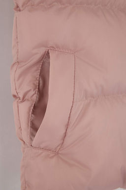 Pembe Duz/Basic Dik Yaka Regular Fit K?z Cocuk Sisme Yelek TKDAW26YE00000 - Trendyolmilla фото 3