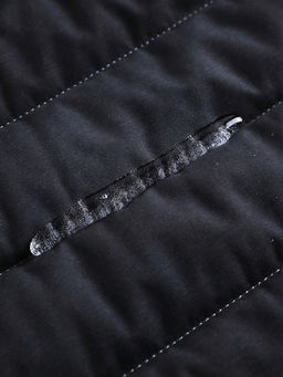 Куртка мужская стёганая с капюшоном с графеновой подкладкой черного цвета 9623_1Ch