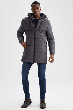 Водонепроницаемая длинная куртка-пуховик с капюшоном и принтом. Парка - Defacto фото 3