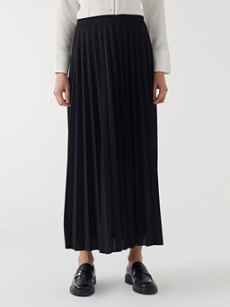 Beli Lastikli D?z Krep Kad?n Pileli Etek