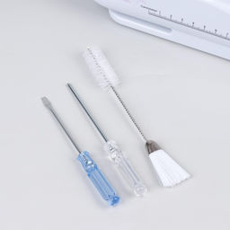 Сервисный набор для швейных машин, 3 предмета: отвёртка 2 шт., щётка