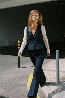 FLARE TROUSERS WITH BUCKLES - Zara фото 11