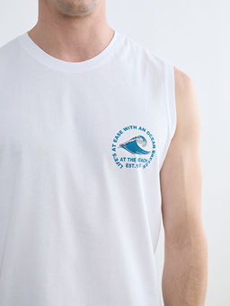 Bisiklet Yaka Bask?l? Erkek Kolsuz Ti??rt