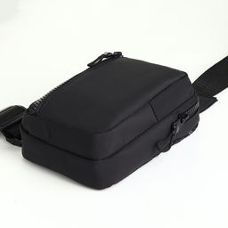 Сумка-слинг из текстиля, чёрная